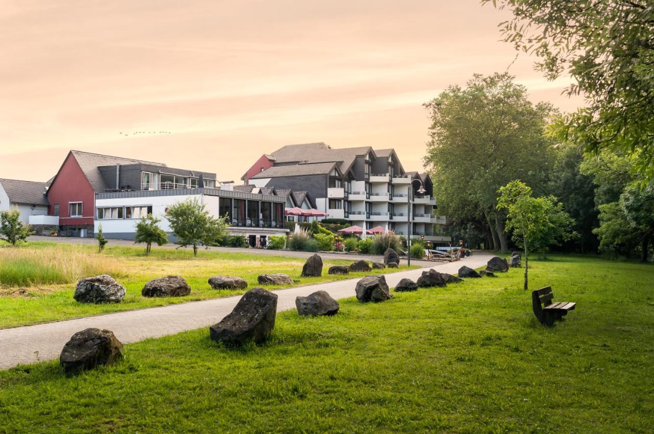 Hotel Moselblick Виннинген Экстерьер фото