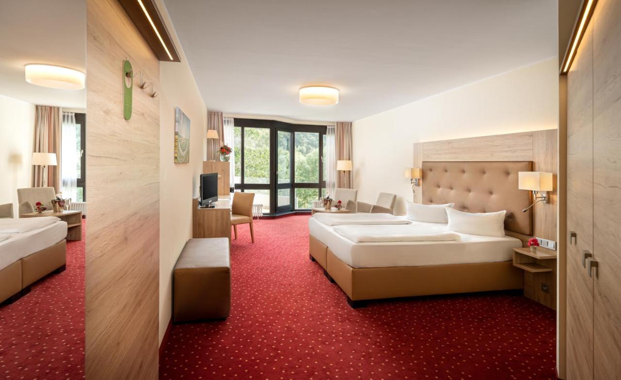 Hotel Moselblick Виннинген Экстерьер фото