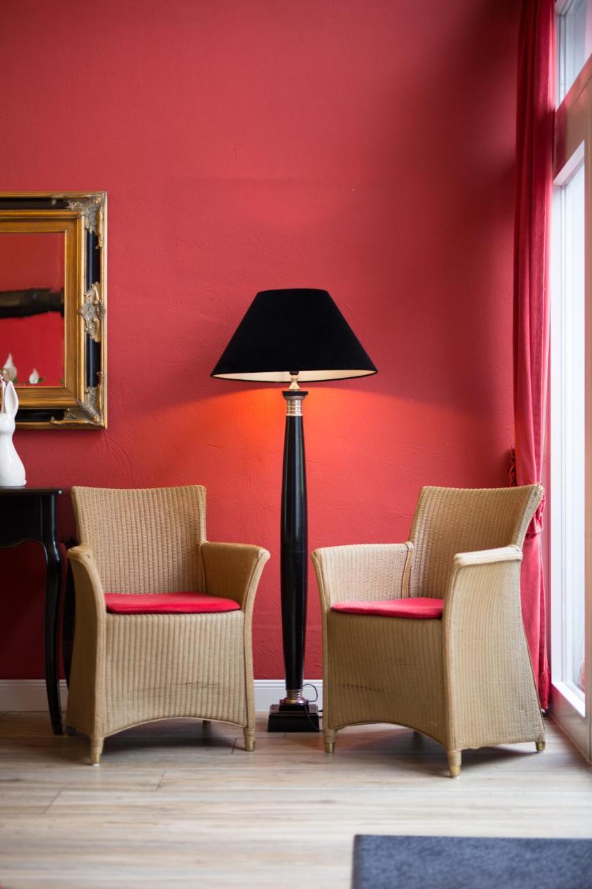 Hotel Moselblick Виннинген Экстерьер фото